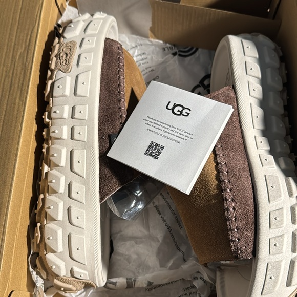 Ugg slides - Picture 6 of 6